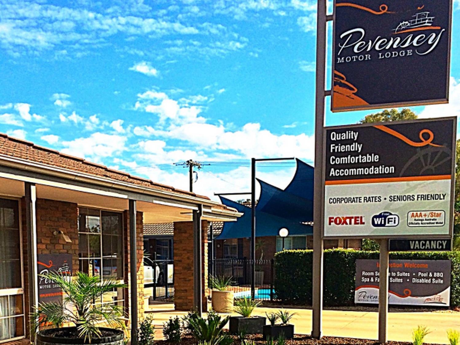 Pevensey Motor Lodge Echuca Esterno foto
