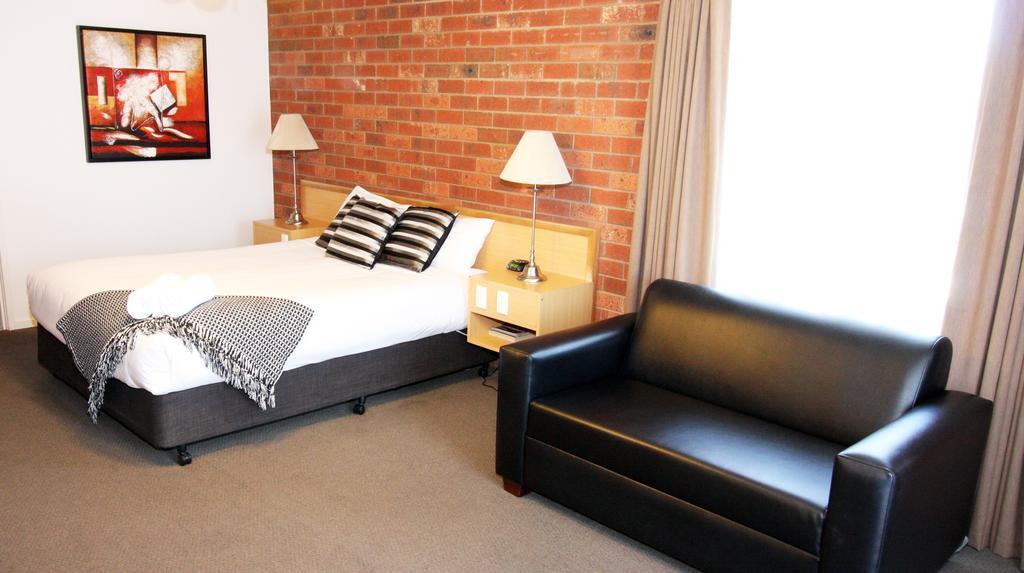 Pevensey Motor Lodge Echuca Esterno foto