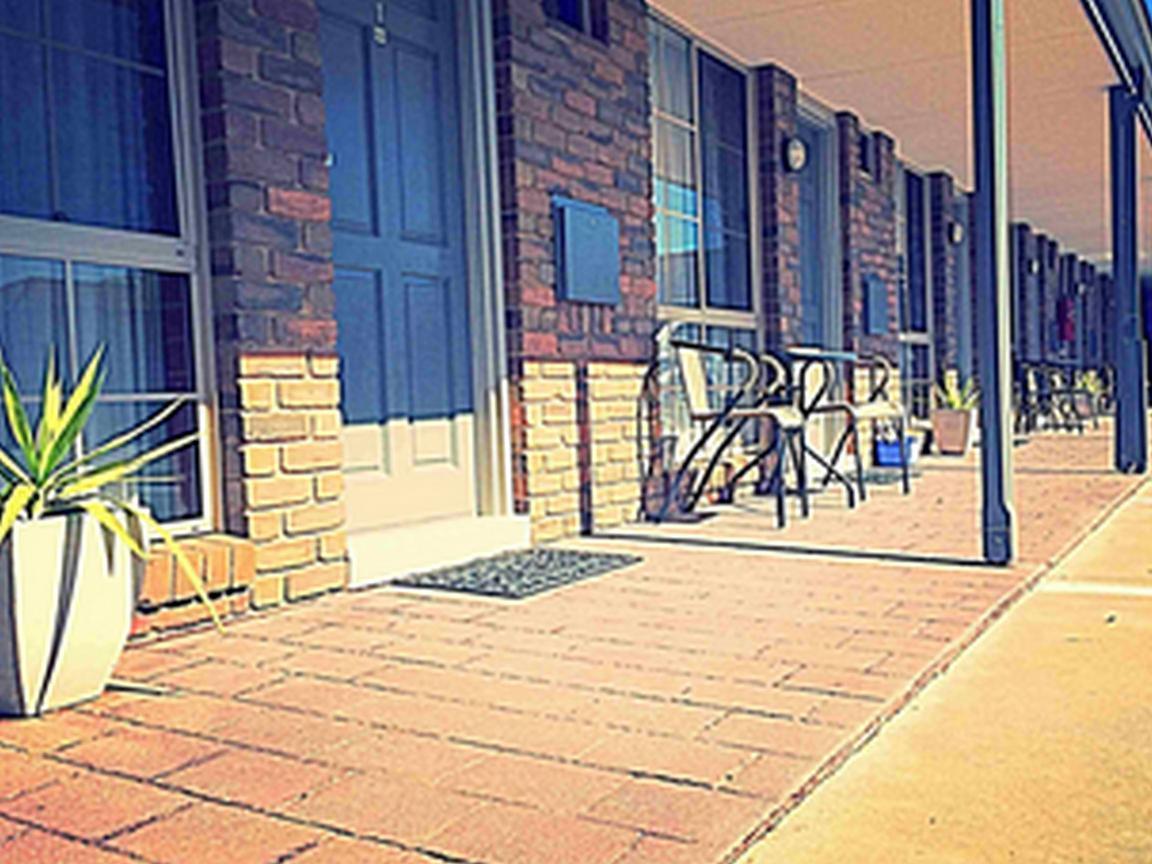 Pevensey Motor Lodge Echuca Esterno foto