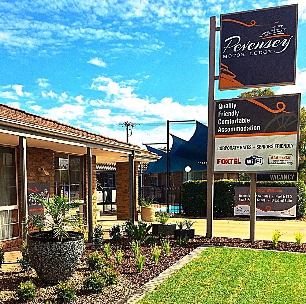 Pevensey Motor Lodge Echuca Esterno foto