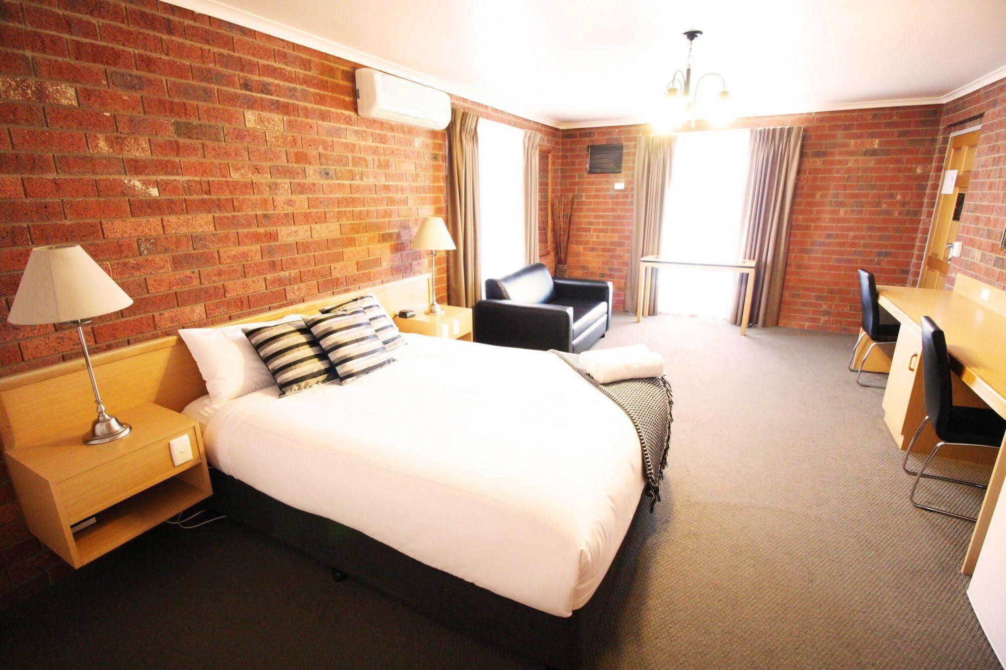 Pevensey Motor Lodge Echuca Esterno foto