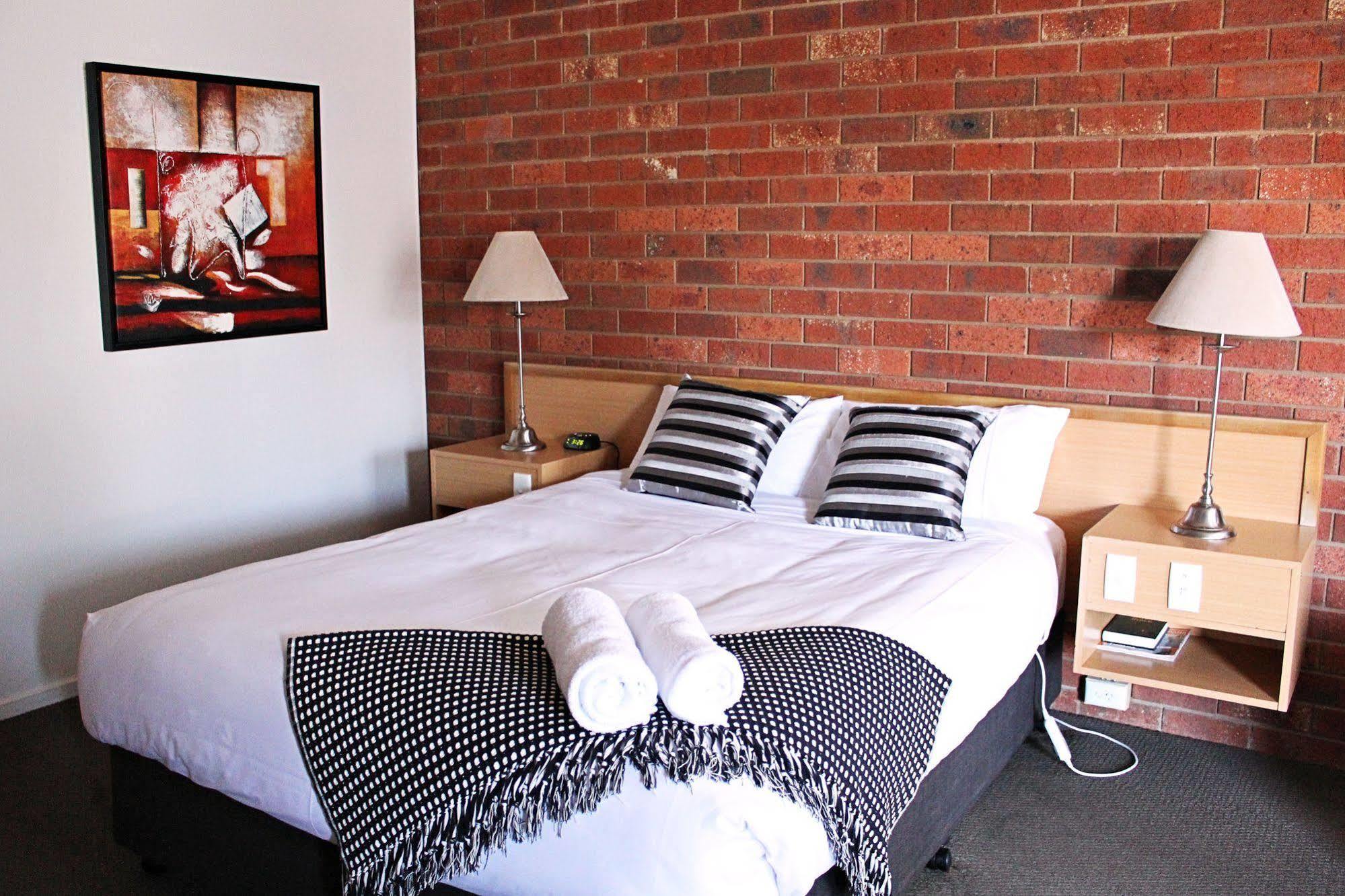 Pevensey Motor Lodge Echuca Esterno foto