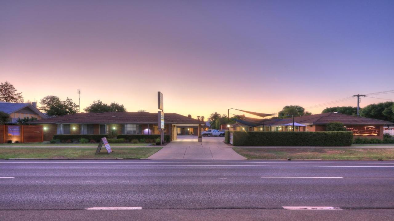 Pevensey Motor Lodge Echuca Esterno foto